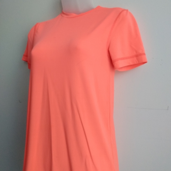 Athletic top - Picture 2 of 4